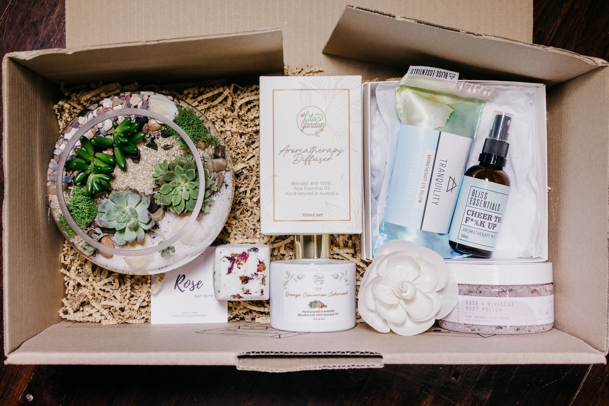 Why Do Plant Hampers Make The Perfect Gift?